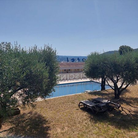 Logis Hotel Le Col De L'Ange Драгиньян Экстерьер фото
